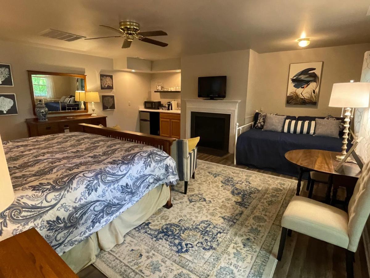 River House Inn Snow Hill Экстерьер фото