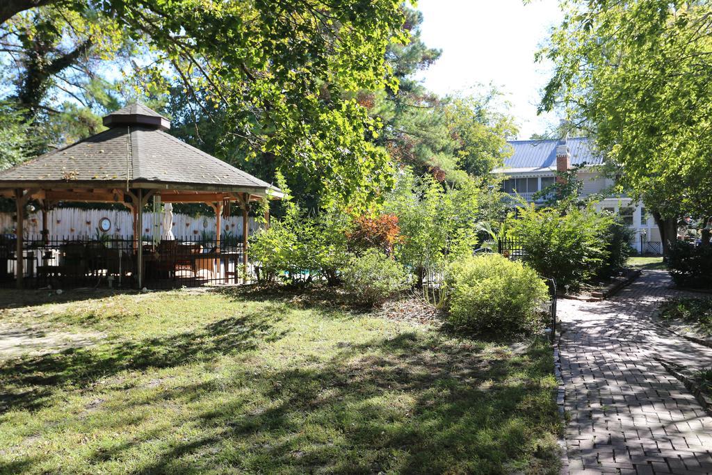 River House Inn Snow Hill Экстерьер фото