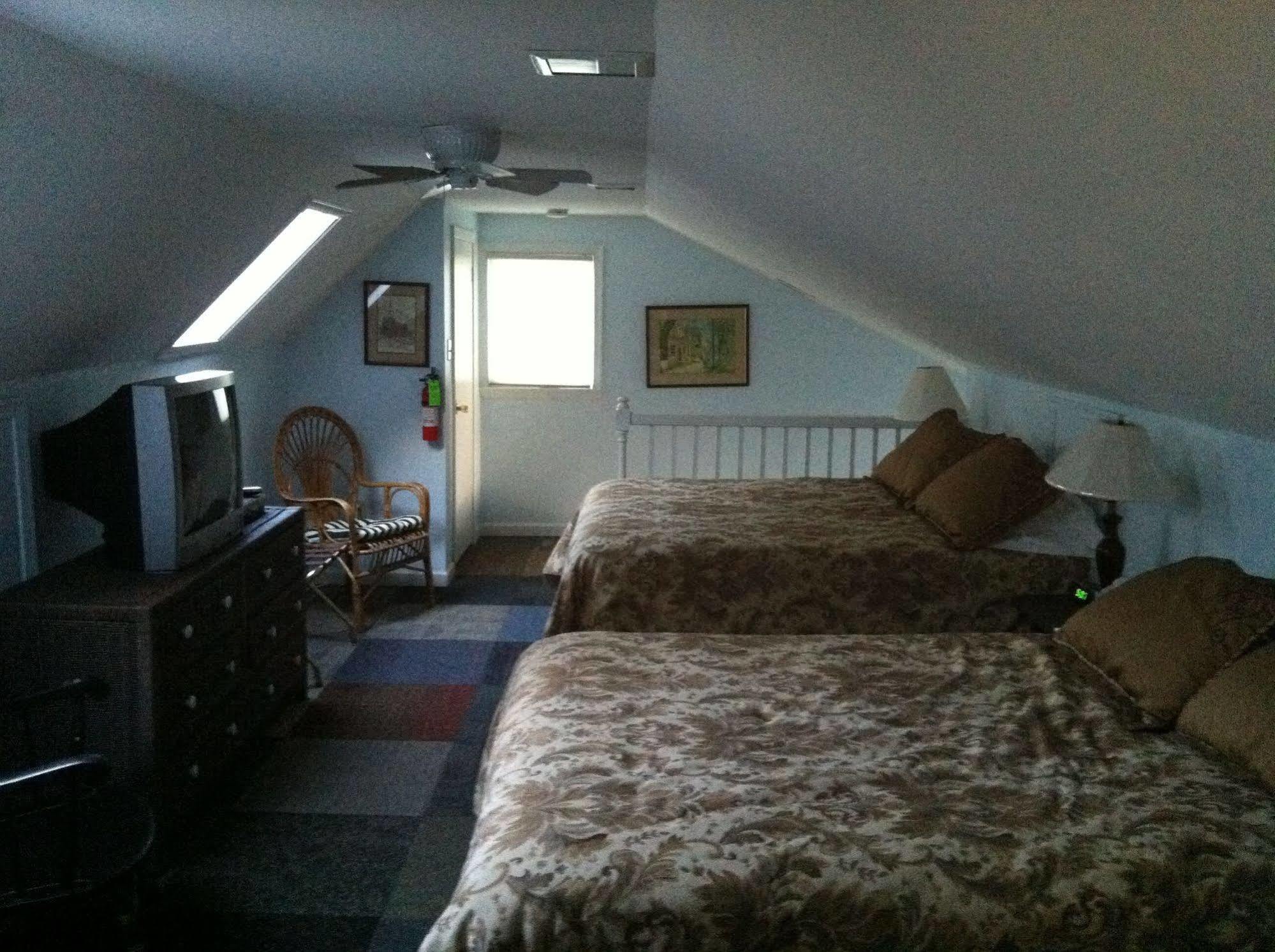 River House Inn Snow Hill Экстерьер фото